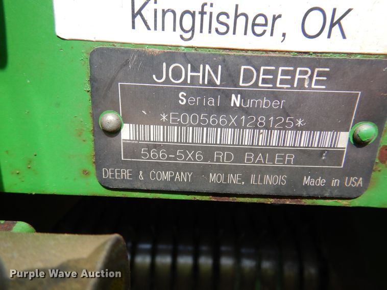 image for item DI5278 1998 John Deere 566  round baler