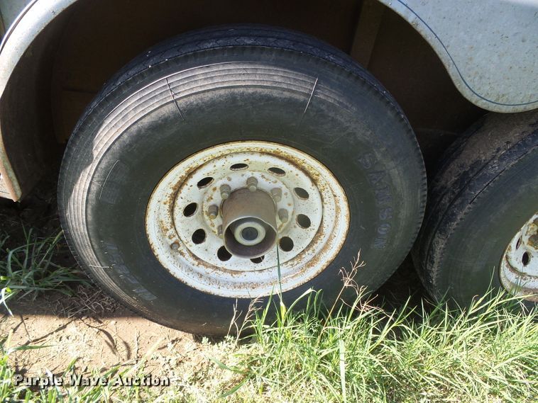 image for item DI5680 1998 Travalong  livestock trailer