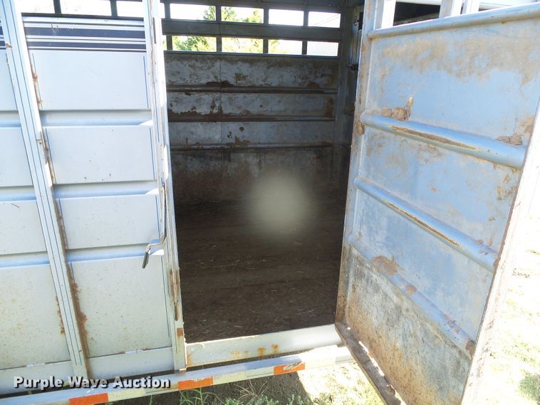 image for item DI5680 1998 Travalong  livestock trailer