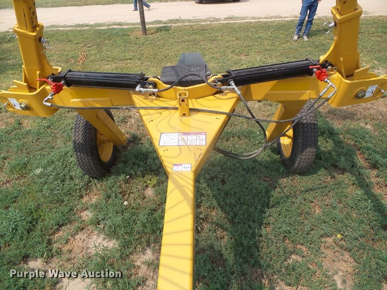 image for item DI5684 Vermeer VR1224  hay rake