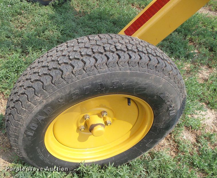 image for item DI5684 Vermeer VR1224  hay rake