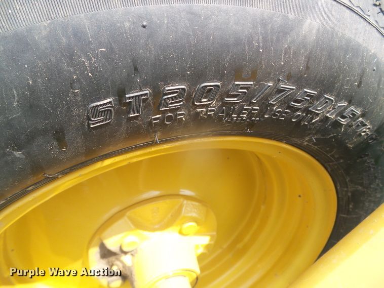 image for item DI5684 Vermeer VR1224  hay rake