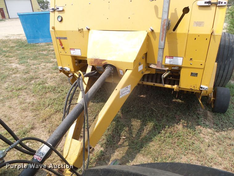 image for item DI5685 Vermeer 605M  round baler