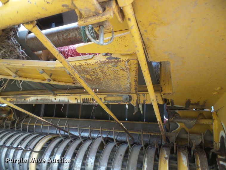 image for item DI5685 Vermeer 605M  round baler