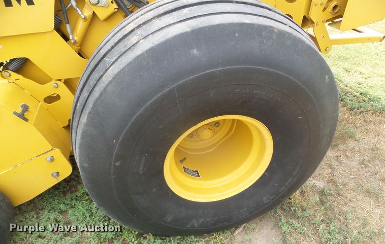 image for item DI5685 Vermeer 605M  round baler