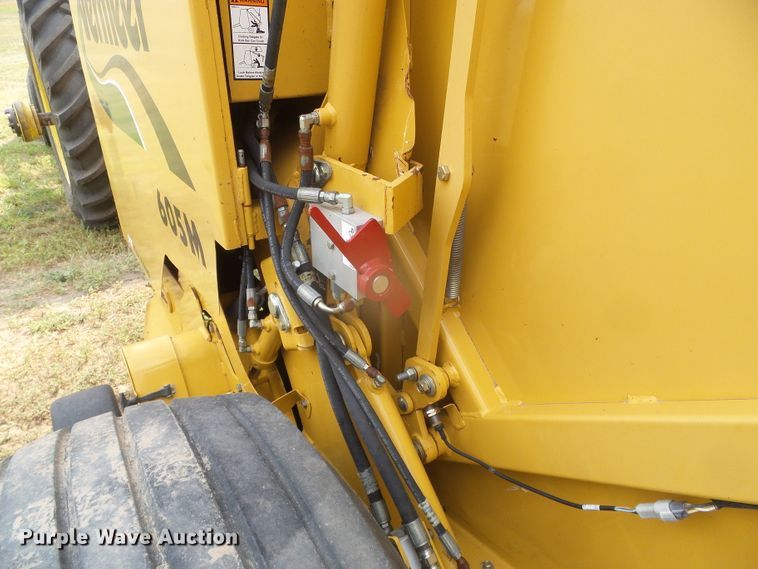 image for item DI5685 Vermeer 605M  round baler