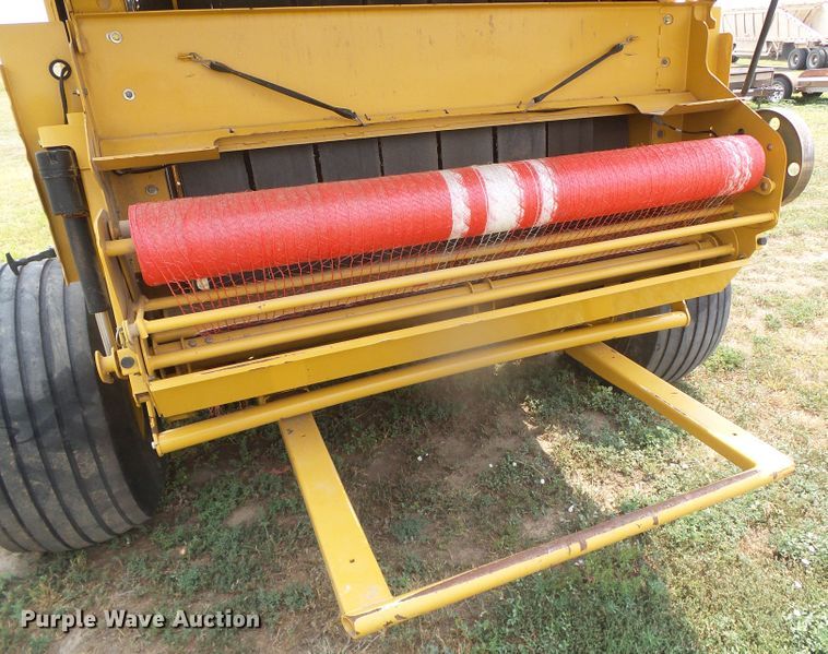 image for item DI5685 Vermeer 605M  round baler