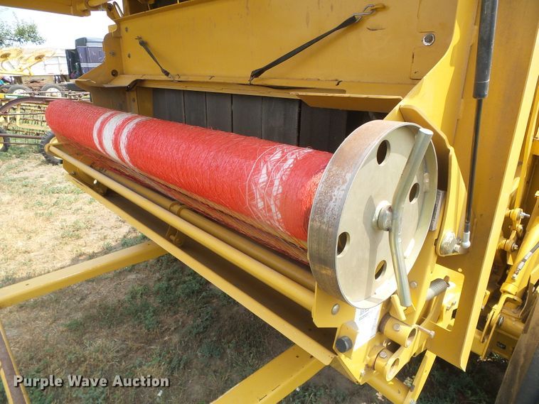 image for item DI5685 Vermeer 605M  round baler