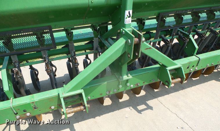image for item DI5687 John Deere 520  grain drill