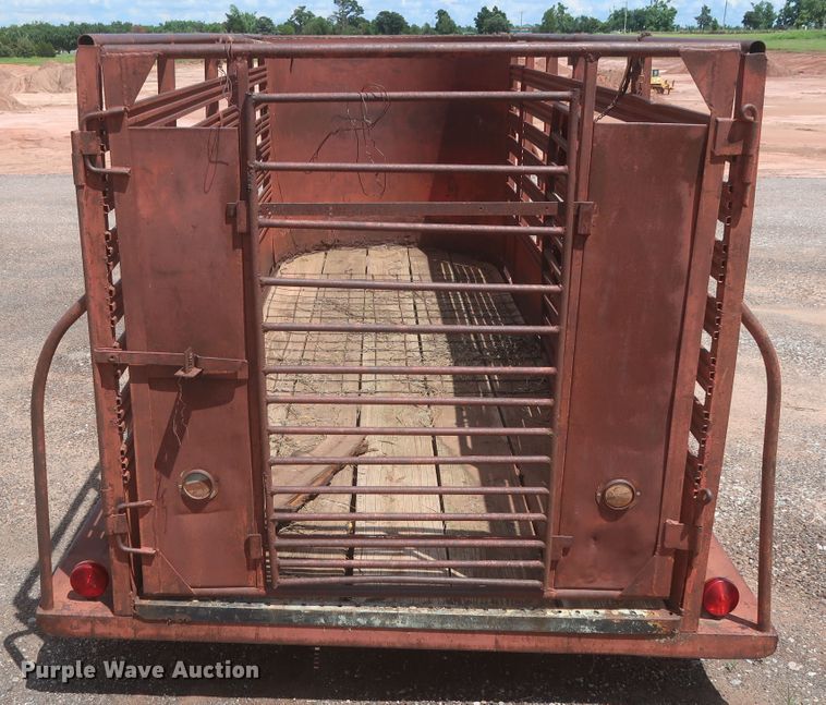 image for item DJ1934 W-W  livestock trailer