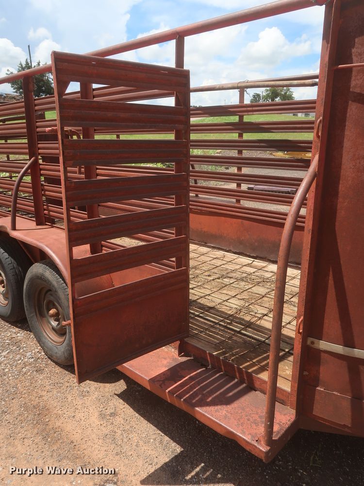 image for item DJ1934 W-W  livestock trailer