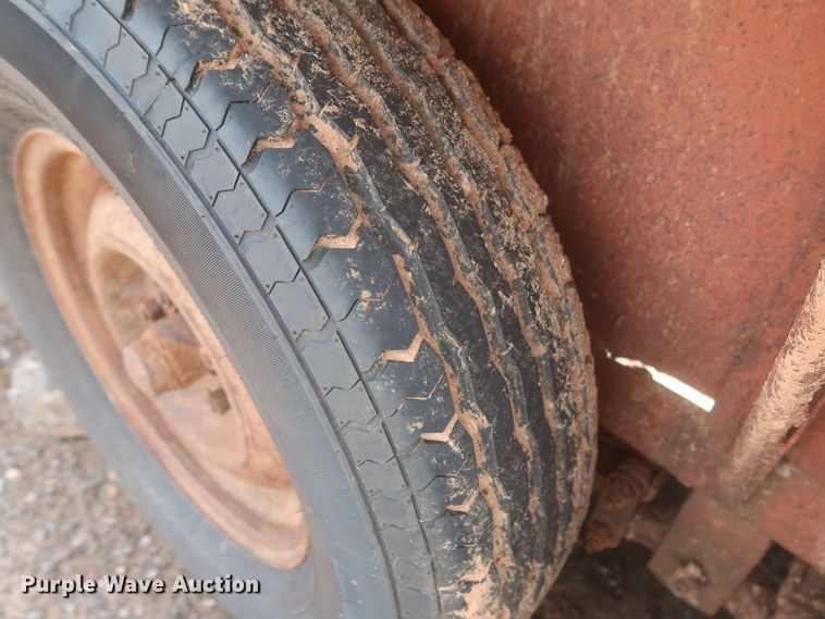 image for item DJ1934 W-W  livestock trailer