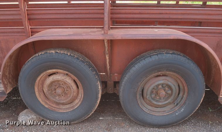 image for item DJ1934 W-W  livestock trailer