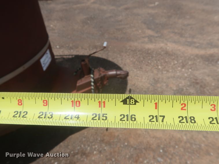 image for item DJ1934 W-W  livestock trailer