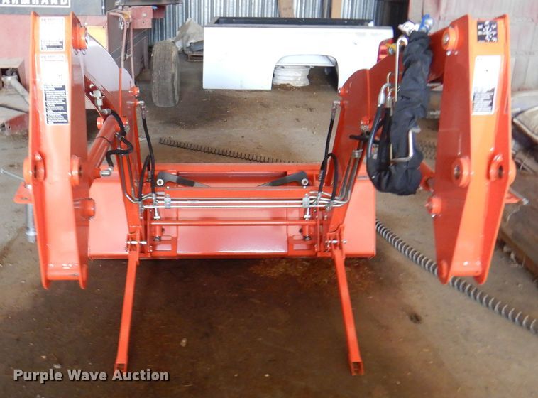 image for item DK8127 Kubota LA525  loader