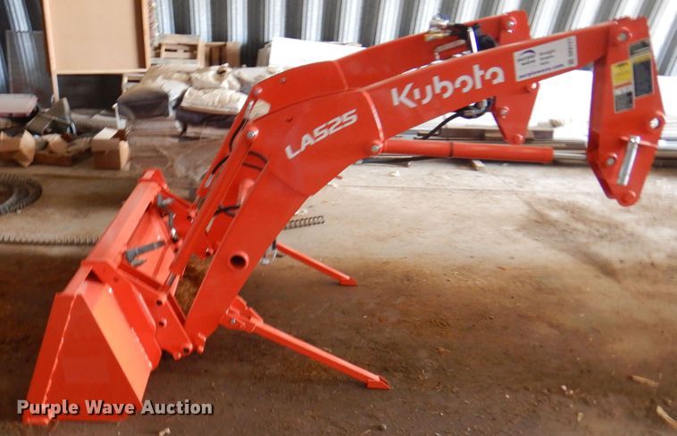 image for item DK8127 Kubota LA525  loader