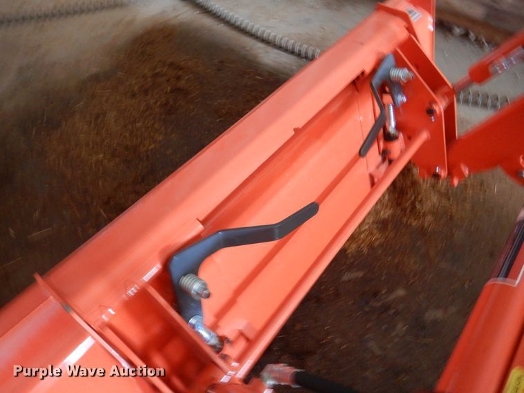 image for item DK8127 Kubota LA525  loader