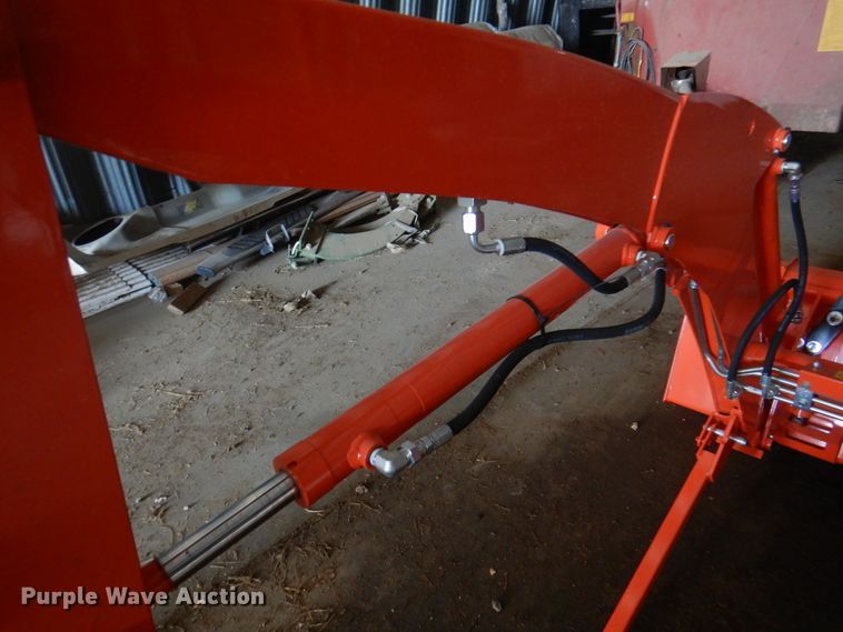 image for item DK8127 Kubota LA525  loader