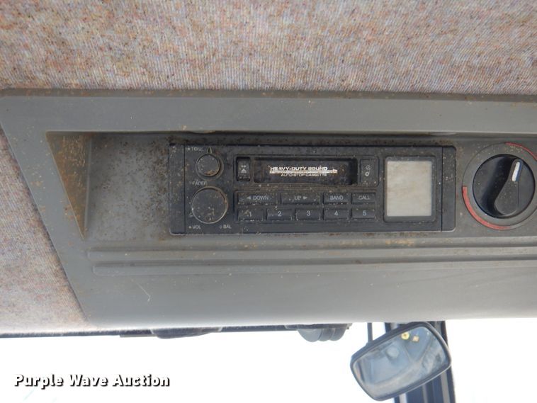 image for item DK8129 New Holland 8560  tractor