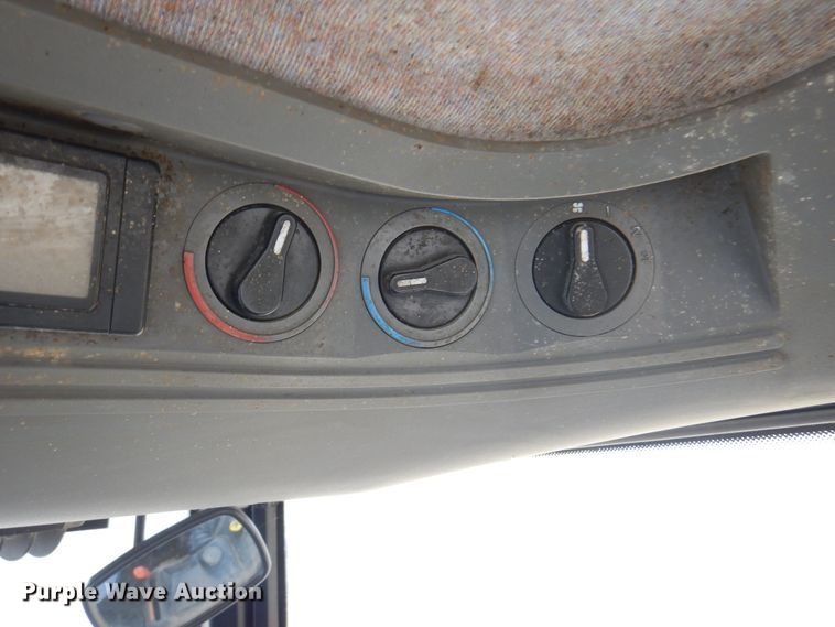 image for item DK8129 New Holland 8560  tractor