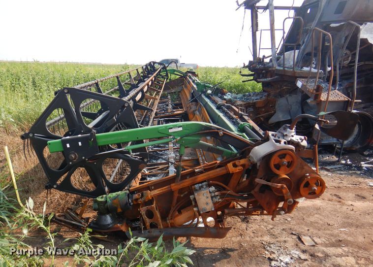 image for item DK8132 2009 John Deere 9770  combine