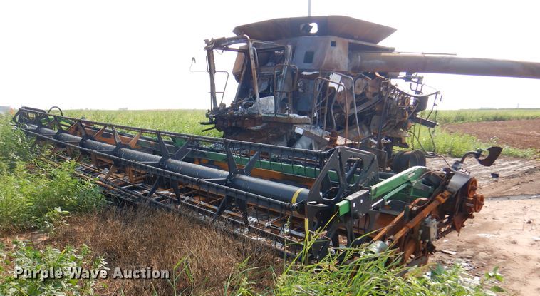 image for item DK8132 2009 John Deere 9770  combine