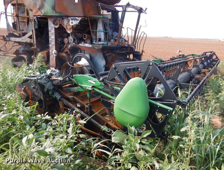 image for item DK8132 2009 John Deere 9770  combine