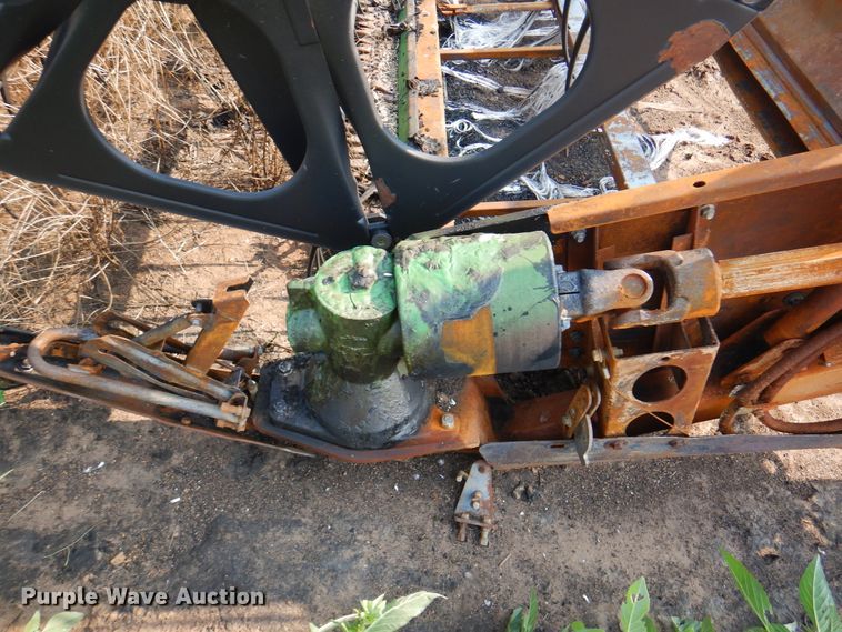 image for item DK8132 2009 John Deere 9770  combine