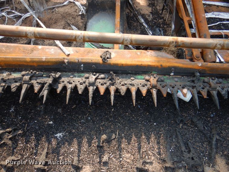 image for item DK8132 2009 John Deere 9770  combine