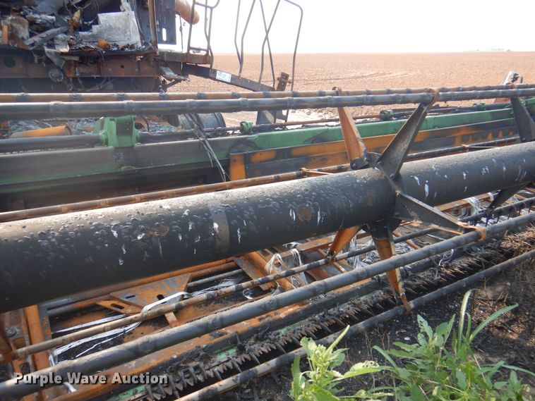 image for item DK8132 2009 John Deere 9770  combine