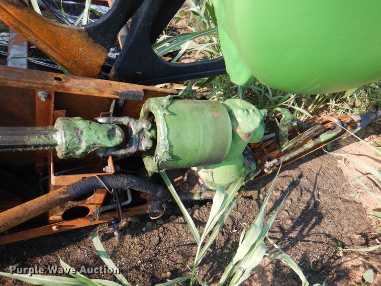 image for item DK8132 2009 John Deere 9770  combine