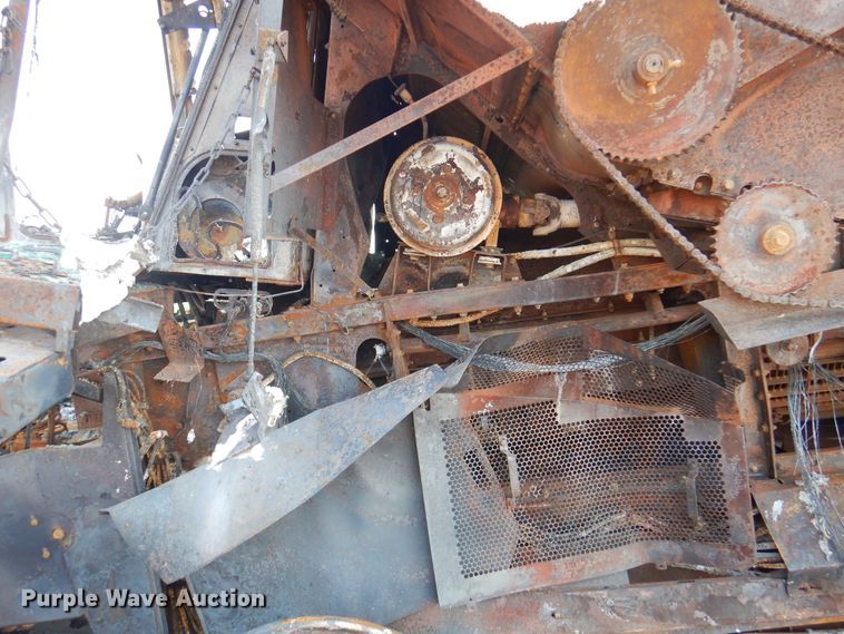 image for item DK8132 2009 John Deere 9770  combine