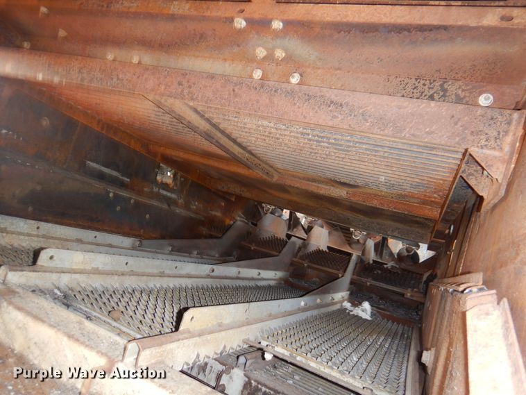 image for item DK8132 2009 John Deere 9770  combine