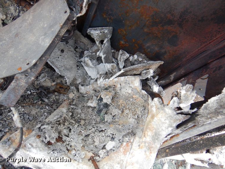 image for item DK8132 2009 John Deere 9770  combine