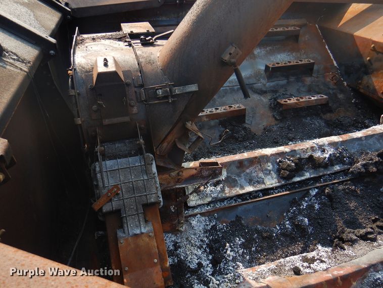 image for item DK8132 2009 John Deere 9770  combine