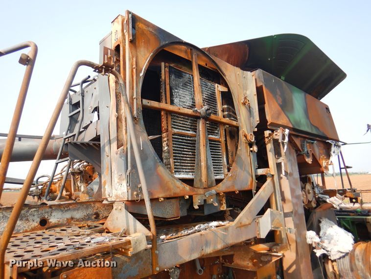 image for item DK8132 2009 John Deere 9770  combine