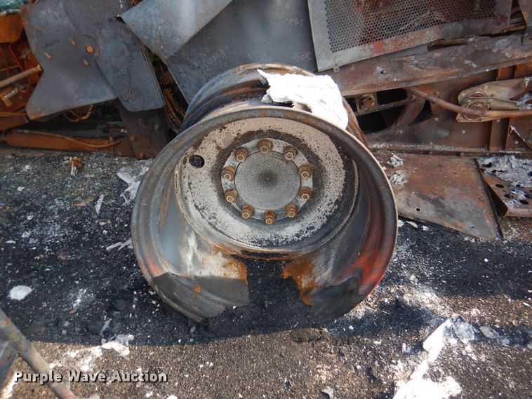 image for item DK8132 2009 John Deere 9770  combine