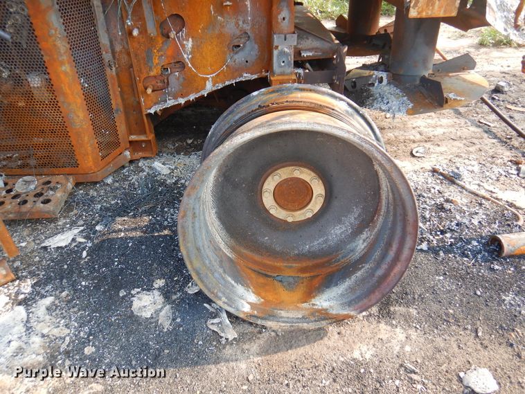 image for item DK8132 2009 John Deere 9770  combine