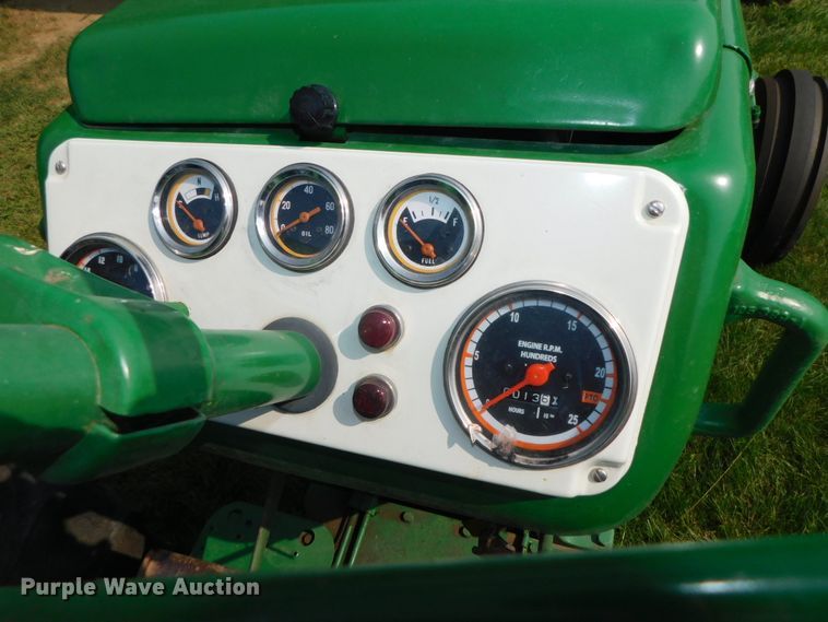 image for item DK8634 1963 Oliver 1800  tractor