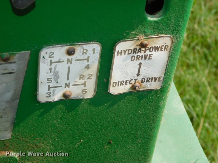 image for item DK8634 1963 Oliver 1800  tractor