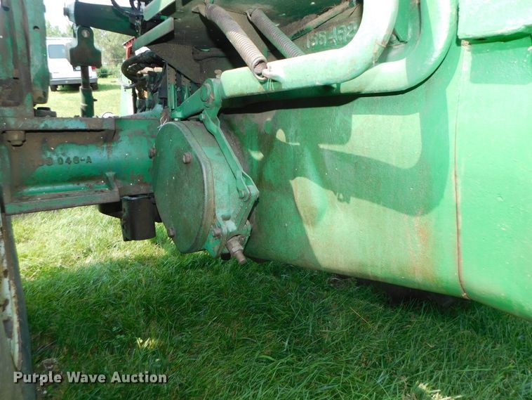 image for item DK8634 1963 Oliver 1800  tractor