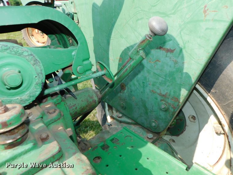 image for item DK8634 1963 Oliver 1800  tractor