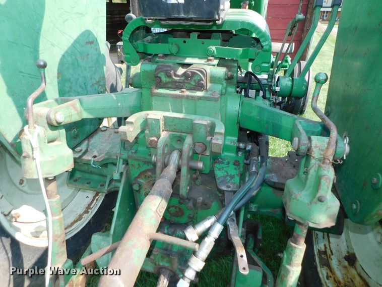 image for item DK8634 1963 Oliver 1800  tractor