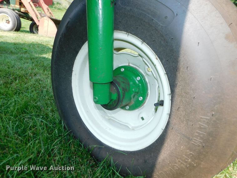 image for item DK8634 1963 Oliver 1800  tractor