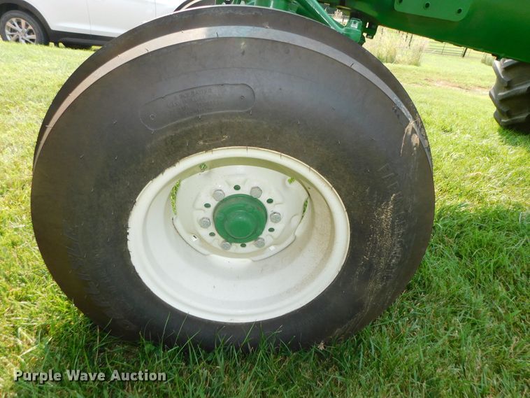 image for item DK8634 1963 Oliver 1800  tractor