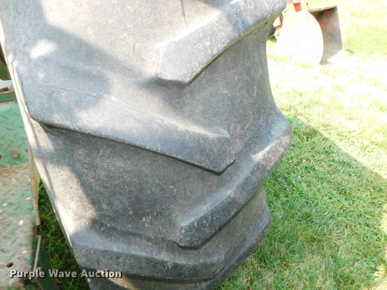 image for item DK8634 1963 Oliver 1800  tractor