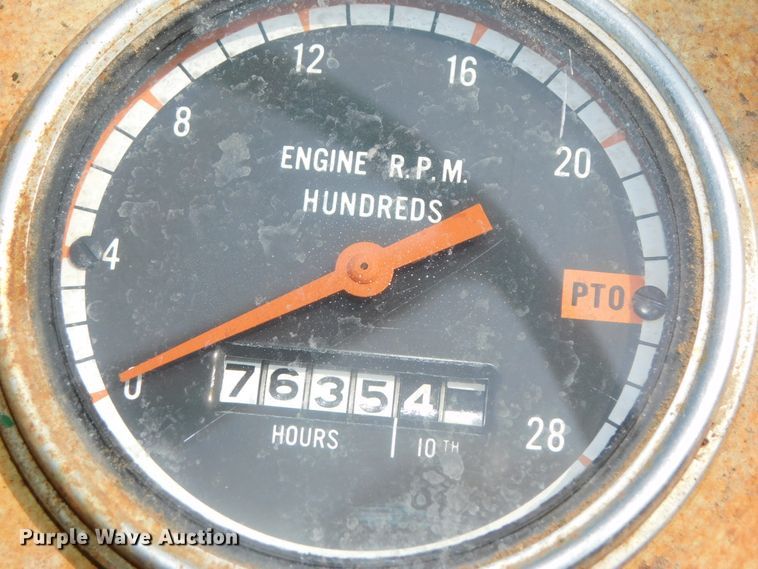 image for item DK8635 1966 Oliver 1850  tractor