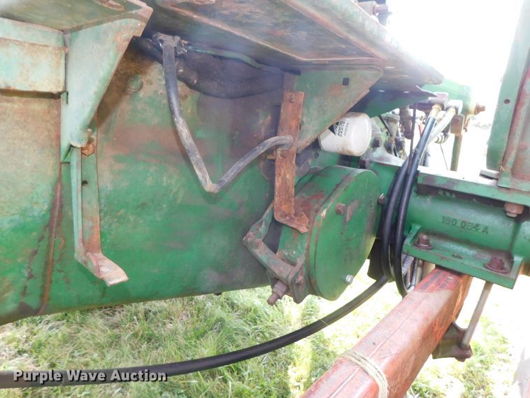 image for item DK8635 1966 Oliver 1850  tractor