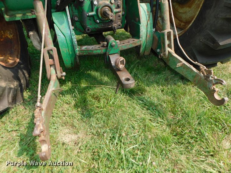 image for item DK8635 1966 Oliver 1850  tractor