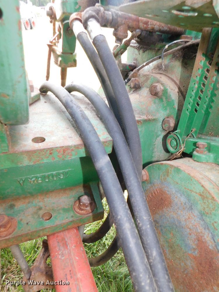 image for item DK8635 1966 Oliver 1850  tractor